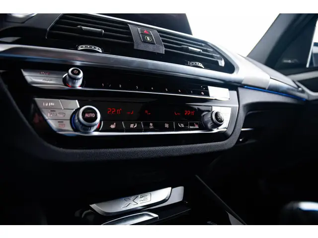 BMW X3 xDrive30e High Executive 2020 Hybride Benzine 54