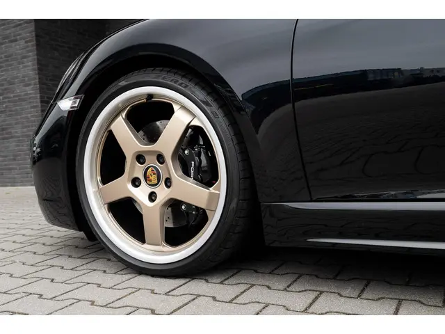 Porsche 718 Boxster GTS 25 Years 2021 Benzine 27