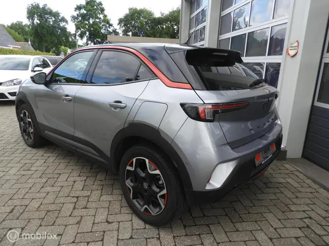 Opel Mokka 1.2 Turbo GS Line 2022 Benzine 8