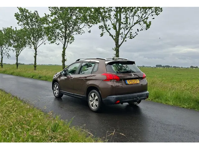Peugeot 2008 1.2 VTi Active van 1e eigenaar❗ 2013 Benzine 16