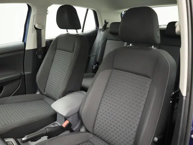 Volkswagen T-Cross 1.0TSI/115PK DSG Life 2019 Benzine 6