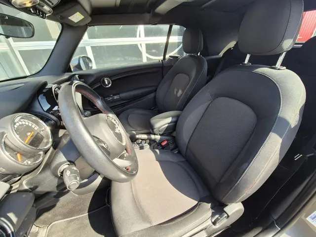 MINI Cooper Cabrio 1.5 2017 Benzine 8