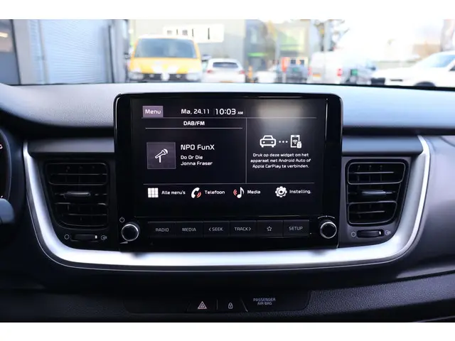 Kia Stonic 1.0 DynamicLine 2022 Hybride Benzine 26