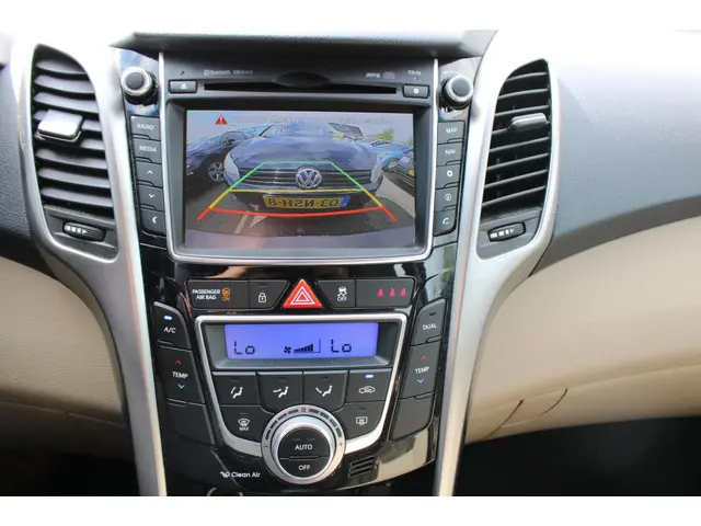 Hyundai i30 1.6 GDI i-Vision Automaat 2012 Benzine 12