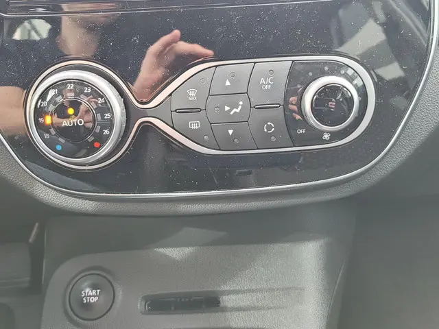 Renault Captur 1.3 TCe Intens 2019 Benzine 28