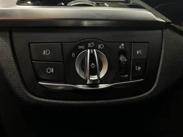 BMW X4 xDrive30i High Executive 2020 Benzine 18