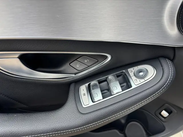 Mercedes-Benz C-Klasse 180 AMG Sport Edition 2017 Benzine 9