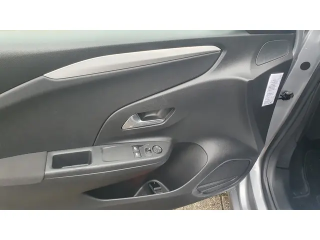 Opel Corsa 1.2 Edition 2020 Benzine 26