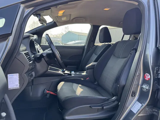 Nissan Leaf N-Connecta 40 kWh 2019 Elektrisch 9