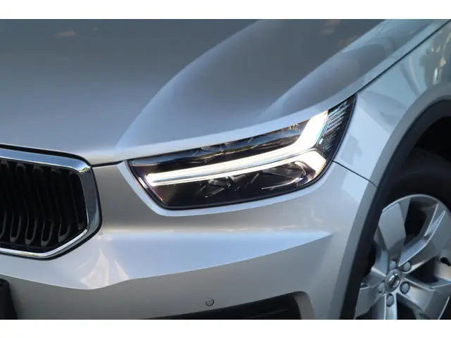 Volvo XC40 T4 Momentum 2019 Benzine 3