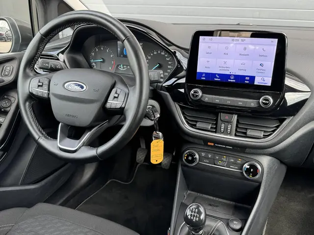Ford Fiesta 1.0 ECOBOOST HYBRID TITANIUM 2022 Benzine 5