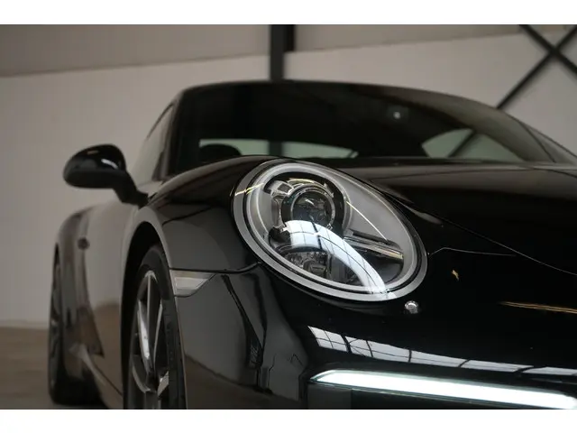Porsche 911 991.2 3.0 Carrera S 2016 Benzine 12