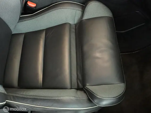 Volvo V60 2.0 T4 R-Design / polestar 211pk 2019 Benzine 39