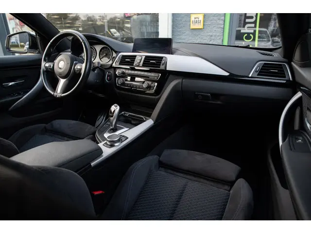 BMW 4 Serie Gran Coupé 418i Executive 2019 Benzine 18