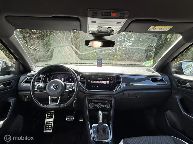 Volkswagen T-Roc 1.5 TSI Sport 2019 Benzine 17