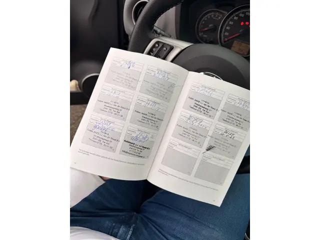 Toyota Yaris 1.3 VVT-i Aspiration, 2015 Benzine 26