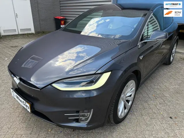 Tesla Model X 90D - MCU2 Upgrade - FSD 2017 Elektrisch