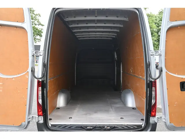 Mercedes-Benz Sprinter 315 CDI L3H2 MARGE 2021 Diesel 13