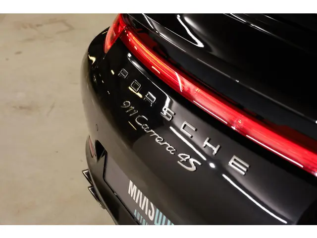 Porsche 911 Cabrio 3.8 Carrera 4S 2014 Benzine 29