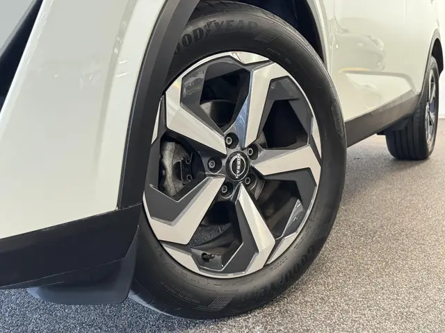 Nissan QASHQAI 1.3 MHEV Xtronic 2023 Benzine 9