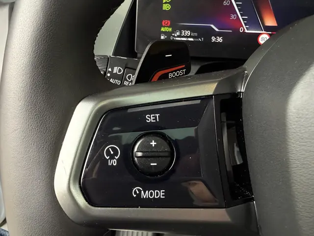 BMW X3 30e xDrive 2025 Hybride Benzine 25