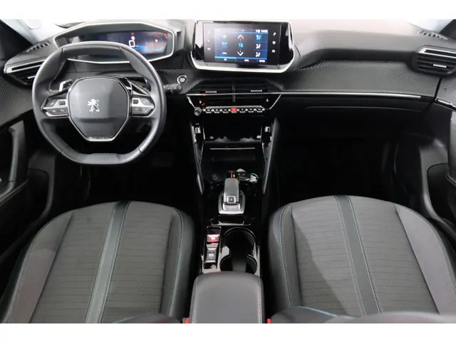 Peugeot 2008 1.2 PureTech Allure Pack 2021 Benzine 3
