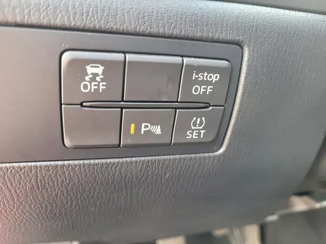 Mazda 3 2.0 SkyActiv-G 120 SkyLease 2017 Benzine 17