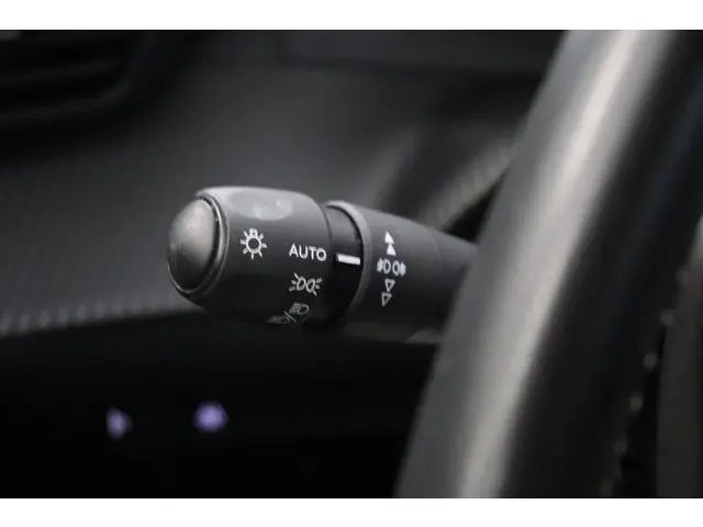 Peugeot 2008 1.2 PureTech GT-Line 2020 Benzine 21