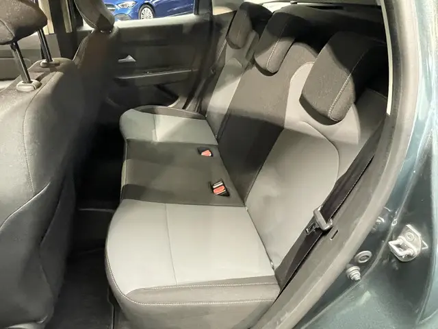 Dacia Duster 1.0 TCe 100 ECO-G Extreme 2023 Benzine 8