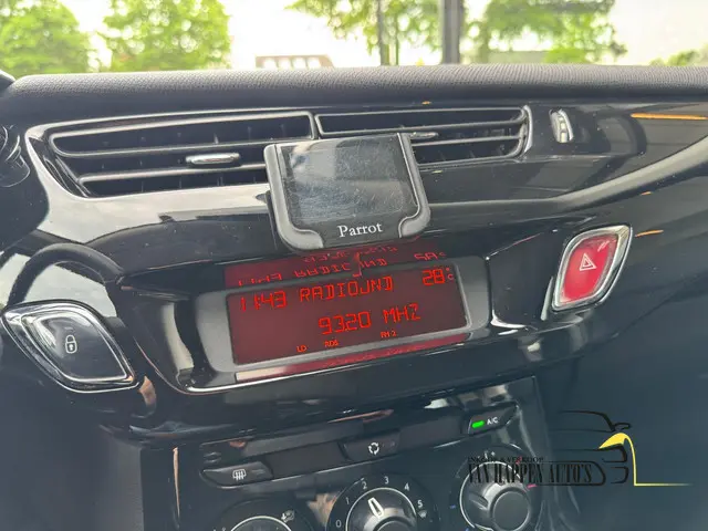 Citroën C3 1.2 PureTech Collection 2014 Benzine 3