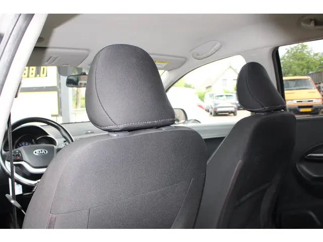 Kia Picanto 1.2 2015 Benzine 14