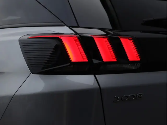 Peugeot 3008 1.2 PureTech Allure 2019 Benzine 15