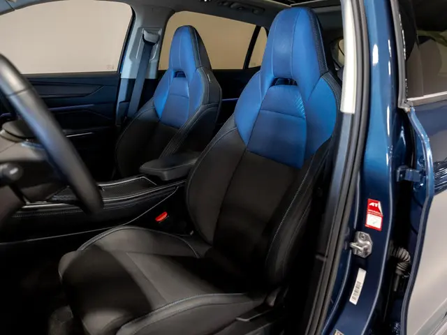 Lynk & Co 01 1.5 / 261pk / Blackstyle 2022 Hybride Benzine 6