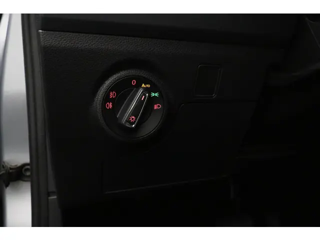 SEAT Arona 1.0 TSI Style 2018 Benzine 28