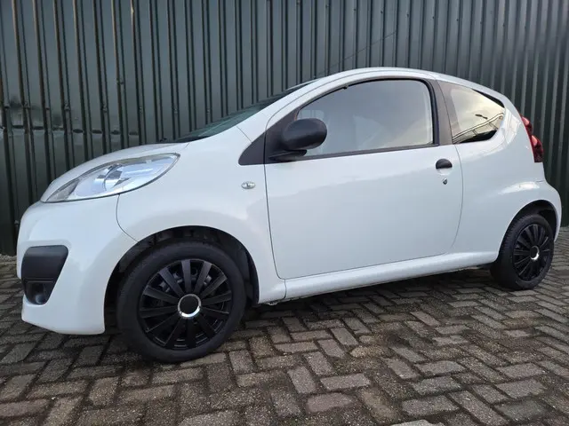 Peugeot 107 1.0 Access AIRCO 63000 km !!! 2013 Benzine 2