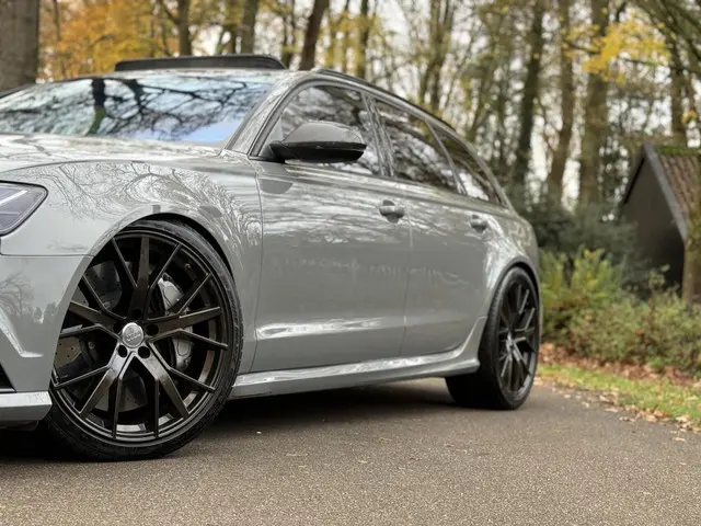 Audi RS6 Avant 4.0 TFSI RS 6 / Full options! 2014 Benzine 27
