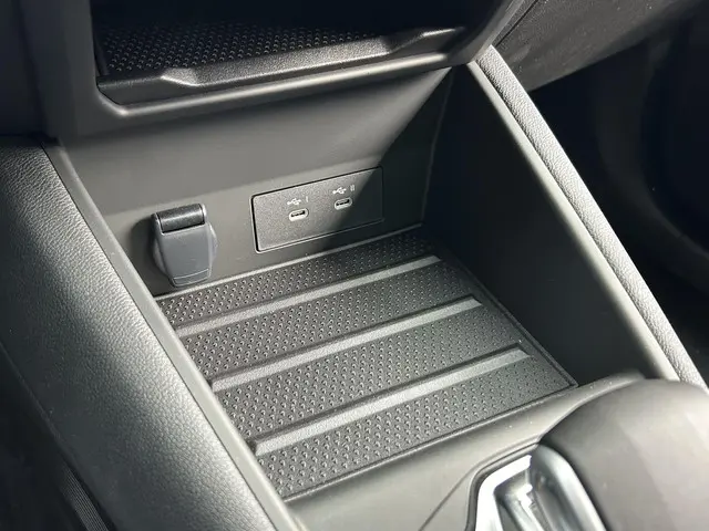 Mitsubishi ASX 1.6 HEV Instyle 2025 Benzine 10