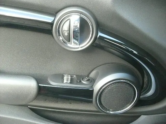 MINI Cooper Mini 1.5 Chili / VERKOCHT 2015 Benzine 10