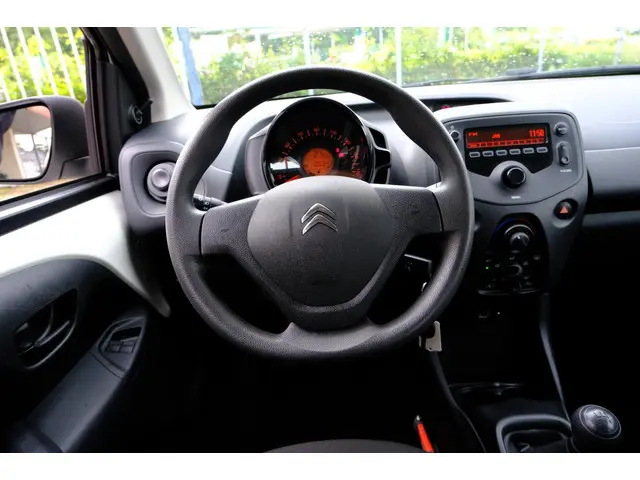 Citroën C1 1.0 VTi Live Airco|LED dagrij 2019 Benzine 6