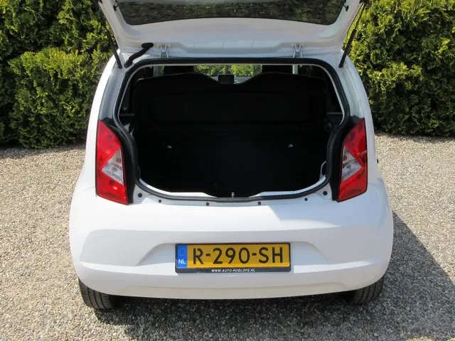 SEAT Mii 1.0 Style 5-drs*Navi*Airco* 2014 Benzine 10