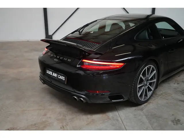Porsche 911 991.2 3.0 Carrera S 2016 Benzine 18