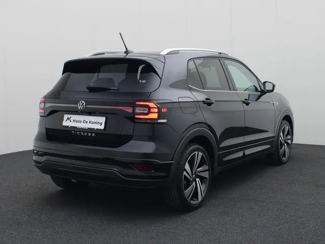 Volkswagen T-Cross 1.0 Tsi 110pk DSG R-Line 2022 Benzine 2