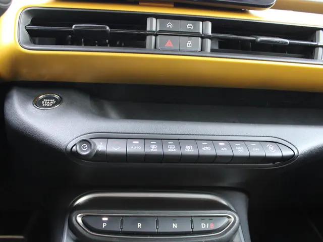 Jeep Avenger 1st Edition 54 kWh 2024 Elektrisch 19