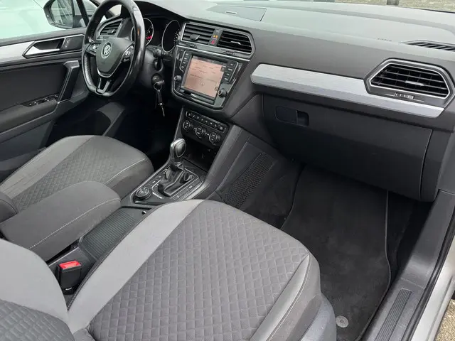 Volkswagen Tiguan 2.0 TSI 4Motion Highline 2016 Benzine 19