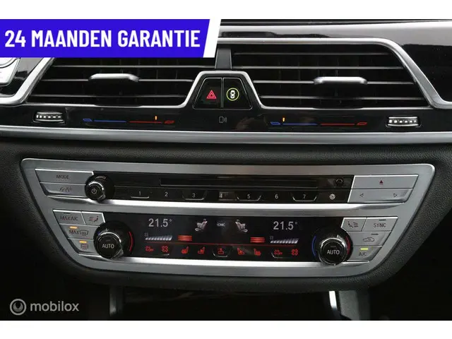 BMW 7 Serie 750Li xDrive High Executive 2015 Benzine 30