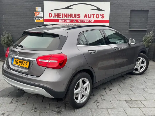Mercedes-Benz GLA 200 AUTOMAAT *NETJES & GOED 2014 Benzine 5