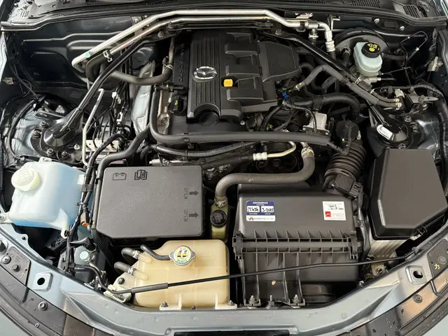 Mazda MX-5 1.8 Kaminari 2012 Benzine 27