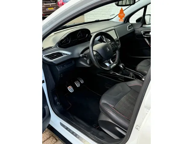 Peugeot 2008 1.2 PureTech GT-line 2017 Benzine 10