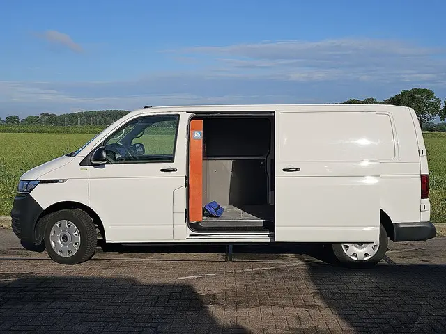 Volkswagen Transporter 2.0 TDI 2020 Diesel 16