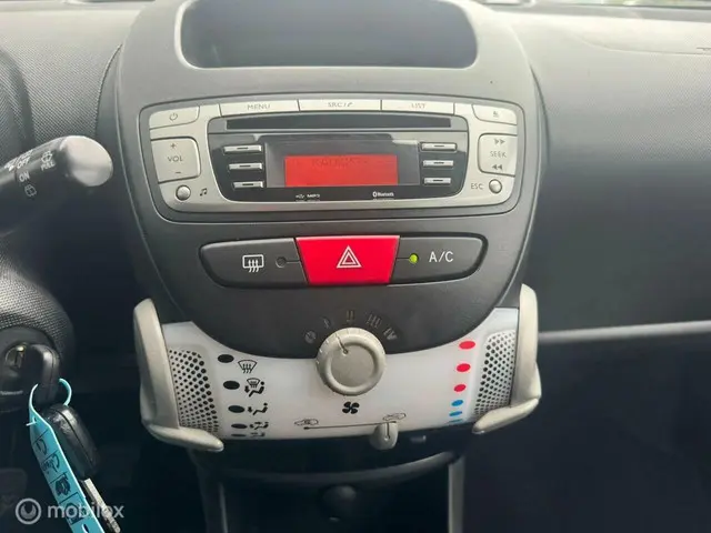 Citroën C1 1.0 Collection 2014 Benzine 4